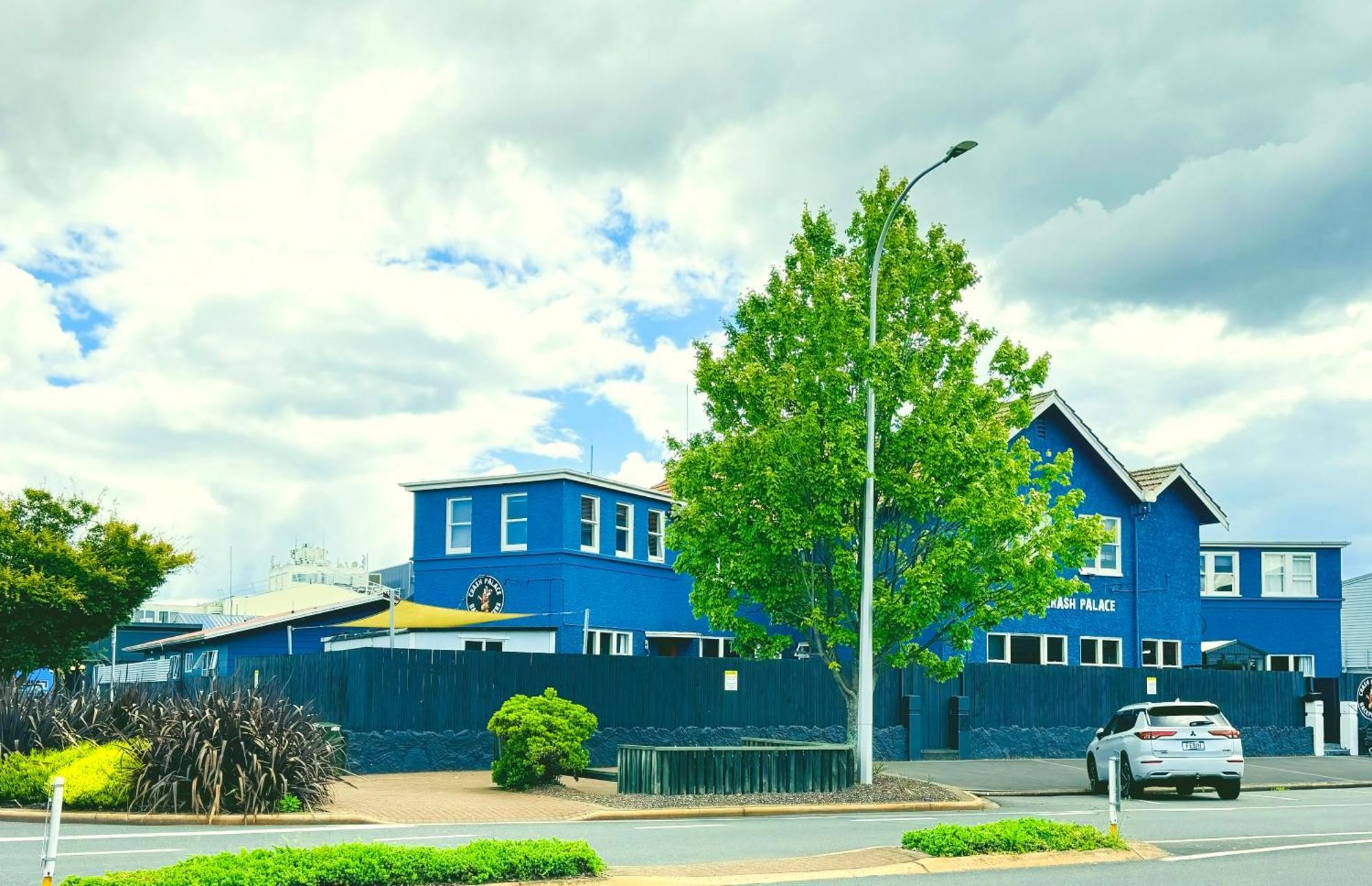 Crashpalace Backpackers Rotorua Exterior foto